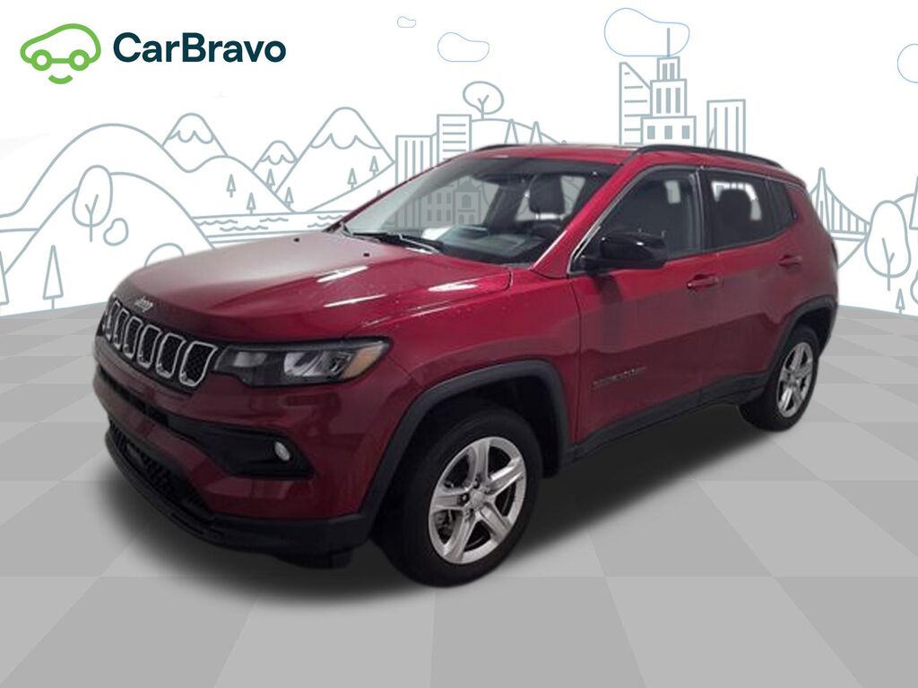 2023 Jeep Compass Latitude 4x4 — photo 1 of 6