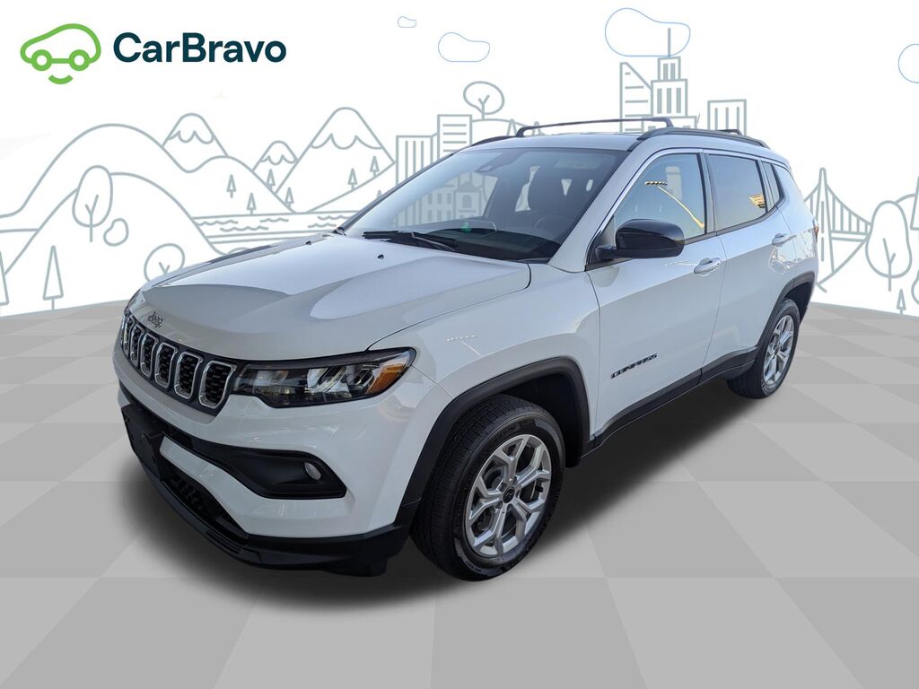 2025 Jeep Compass Latitude 4x4 — photo 1 of 7