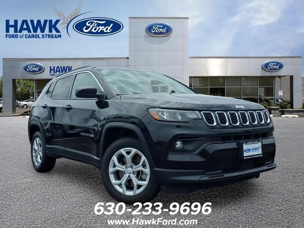 2024 Jeep Compass Latitude — photo 1 of 39