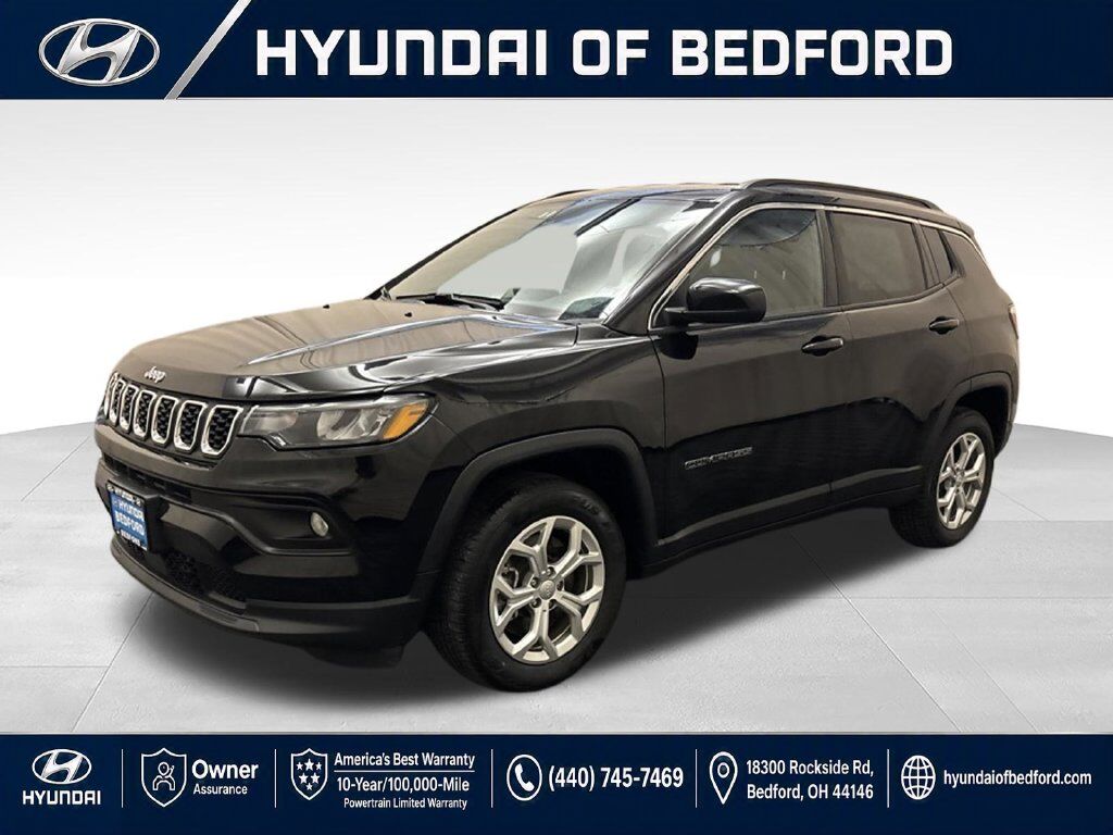2024 Jeep Compass Latitude — photo 1 of 1