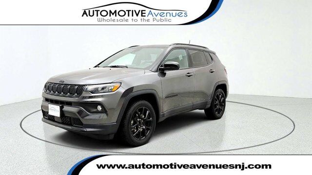 2023 Jeep Compass Altitude