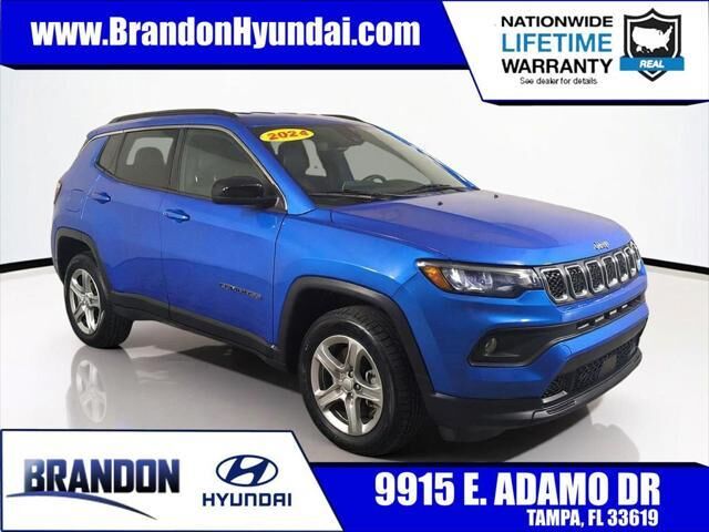 2024 Jeep Compass Latitude — photo 1 of 52