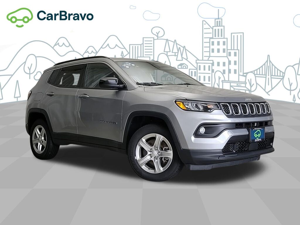 2024 Jeep Compass Latitude — photo 1 of 7