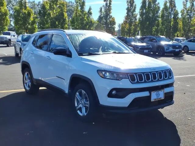2024 Jeep Compass Latitude