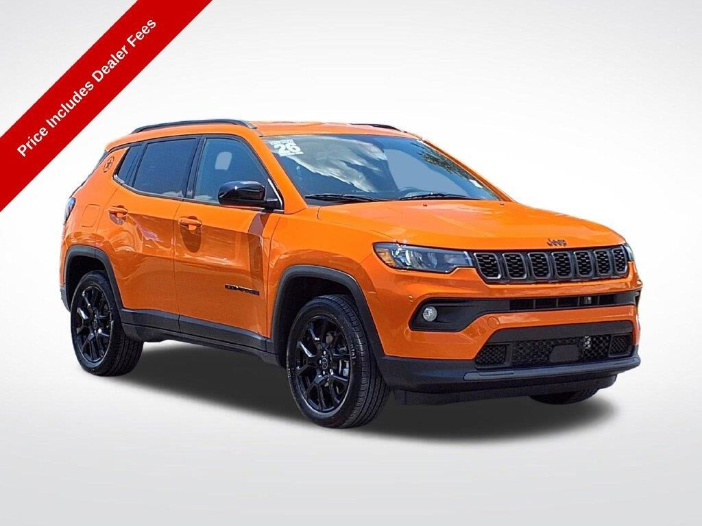 2026 Jeep Compass Latitude — photo 1 of 13