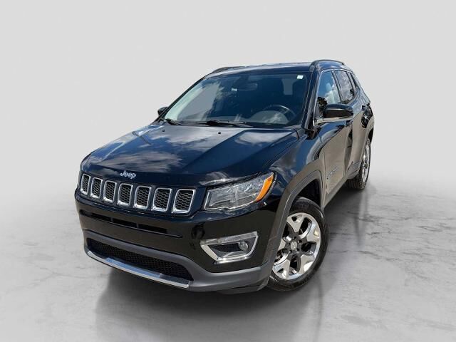 2020 Jeep Compass Limited — photo 1 of 13