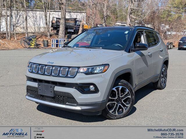 2022 Jeep Compass Limited — photo 1 of 13