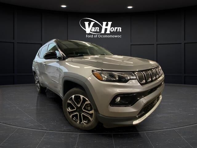 2022 Jeep Compass Limited — photo 1 of 26