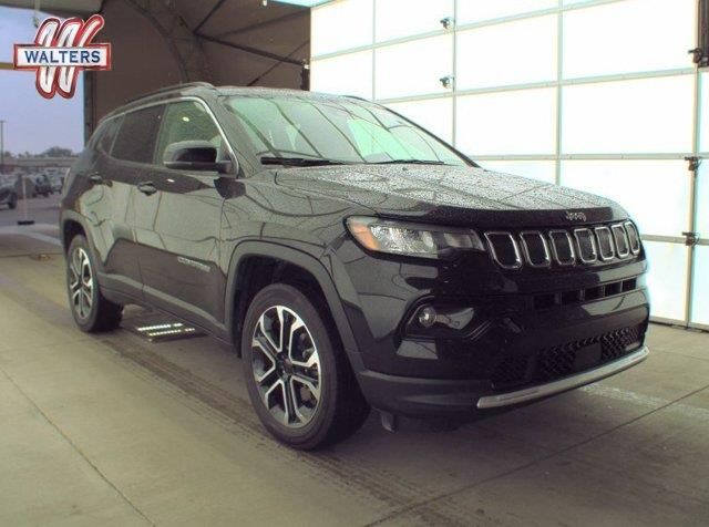 2022 Jeep Compass Limited — photo 1 of 26