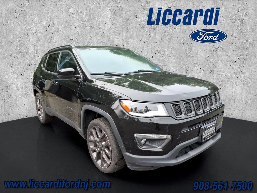 2020 Jeep Compass Limited — photo 1 of 17