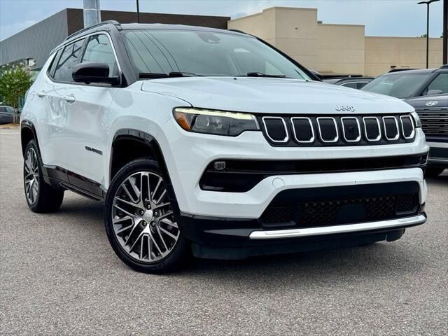 2022 Jeep Compass Limited — photo 1 of 13