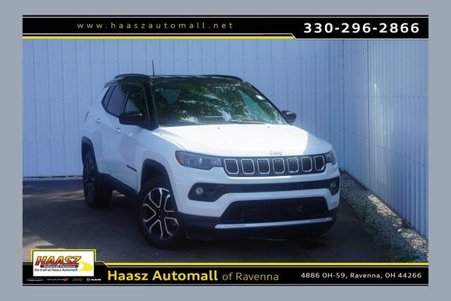2023 Jeep Compass Limited — photo 1 of 1