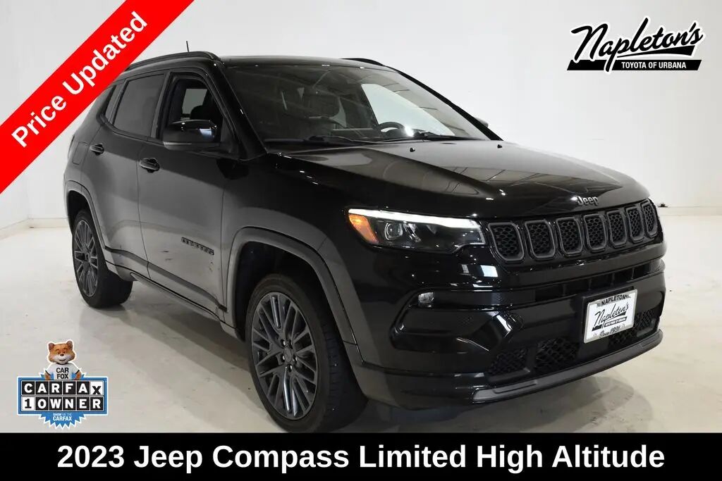 2023 Jeep Compass High Altitude — photo 1 of 12