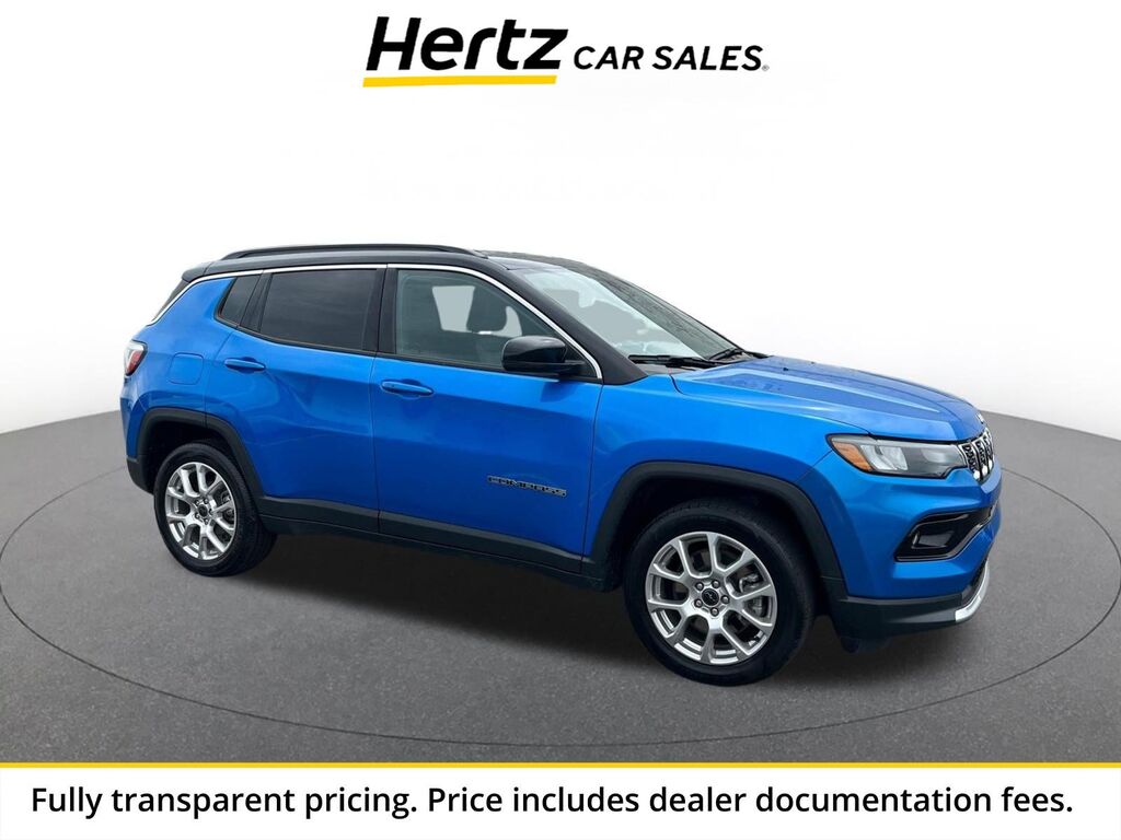 2025 Jeep Compass Limited — photo 1 of 13