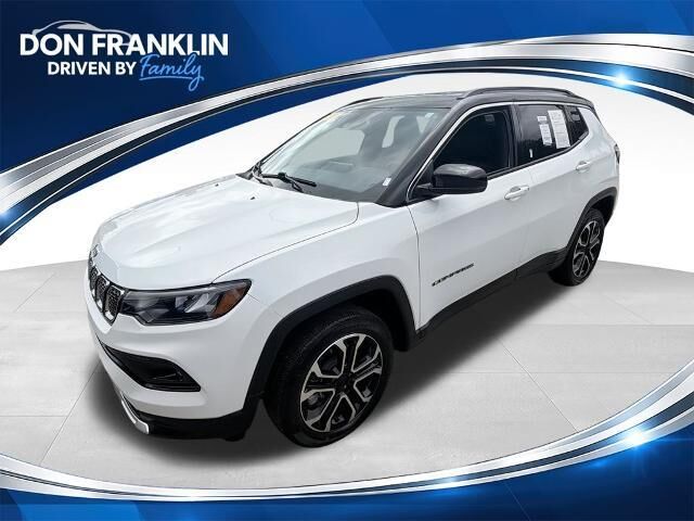 2023 Jeep Compass Limited — photo 1 of 13