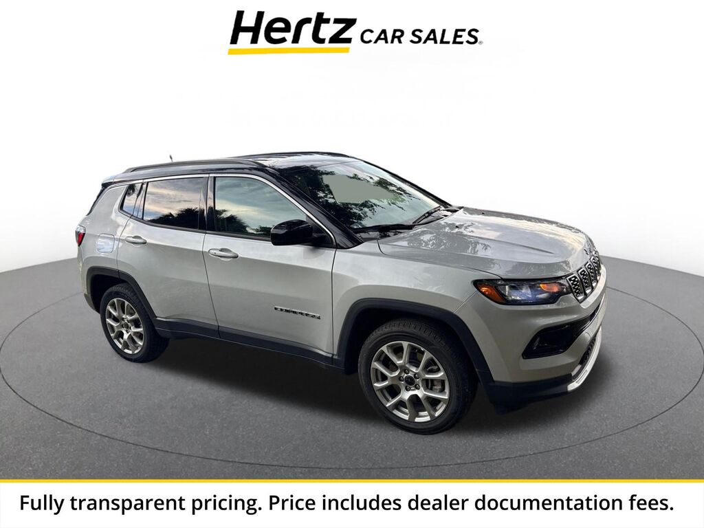 2025 Jeep Compass Limited — photo 1 of 11