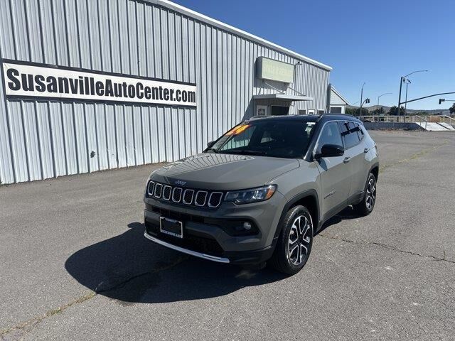 2024 Jeep Compass Limited — photo 1 of 13