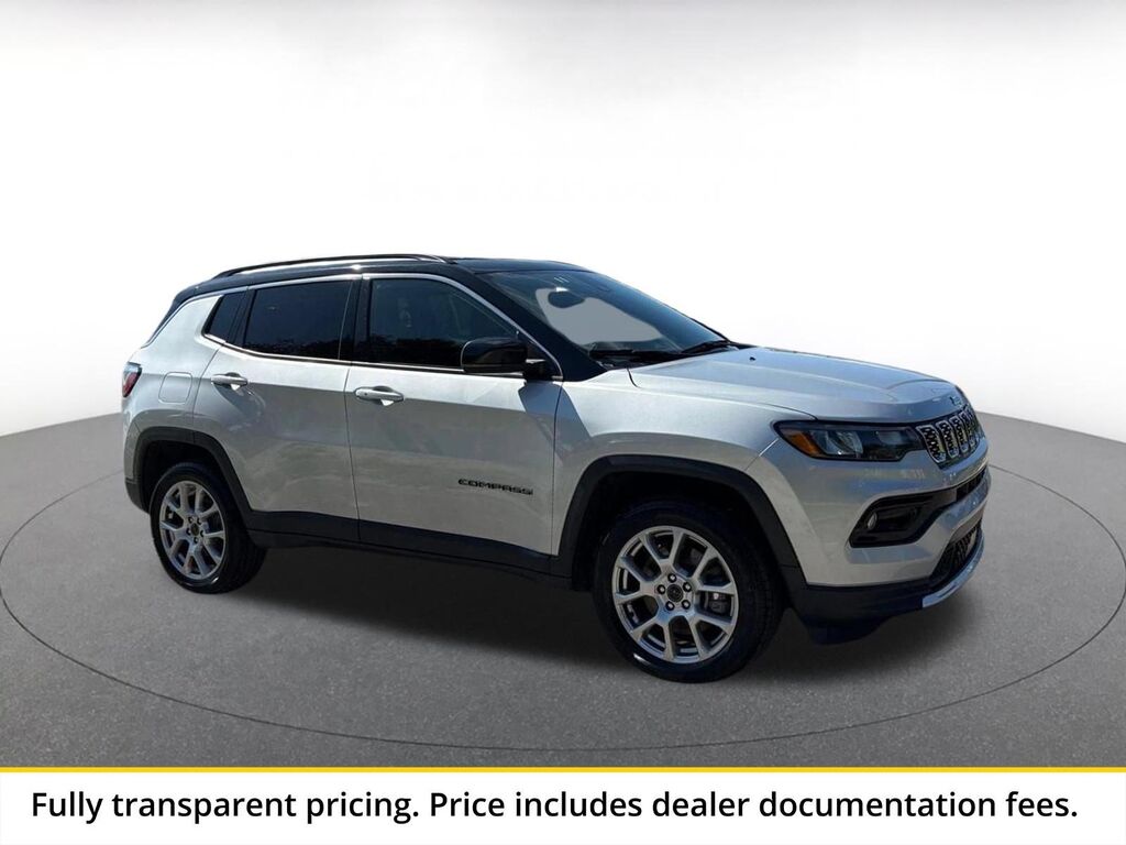2025 Jeep Compass Limited — photo 1 of 3