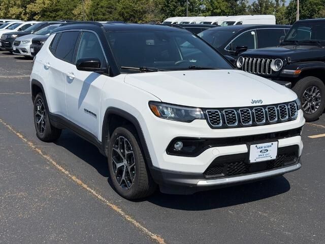 2024 Jeep Compass Limited — photo 1 of 13