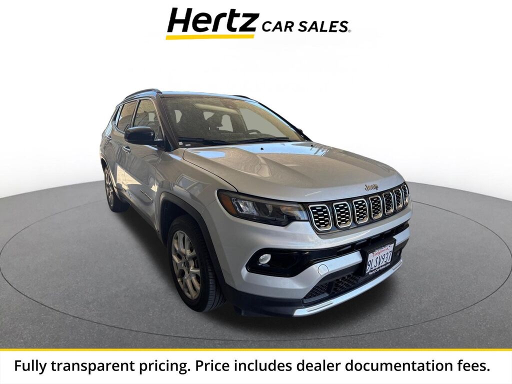 2025 Jeep Compass Limited — photo 1 of 13