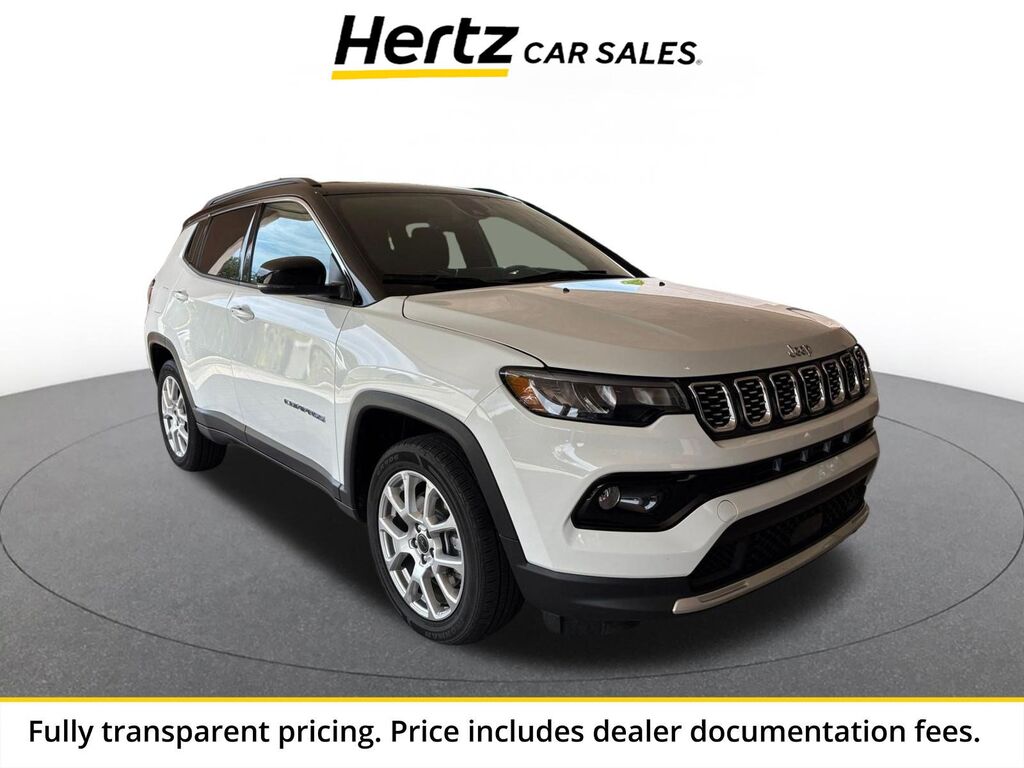 2025 Jeep Compass Limited — photo 1 of 13