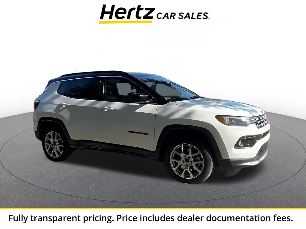 2025 Jeep Compass Limited — photo 1 of 13
