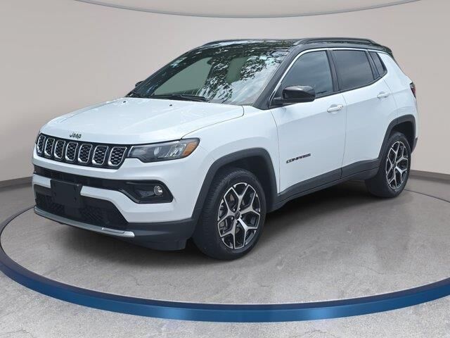 2025 Jeep Compass Limited — photo 1 of 8