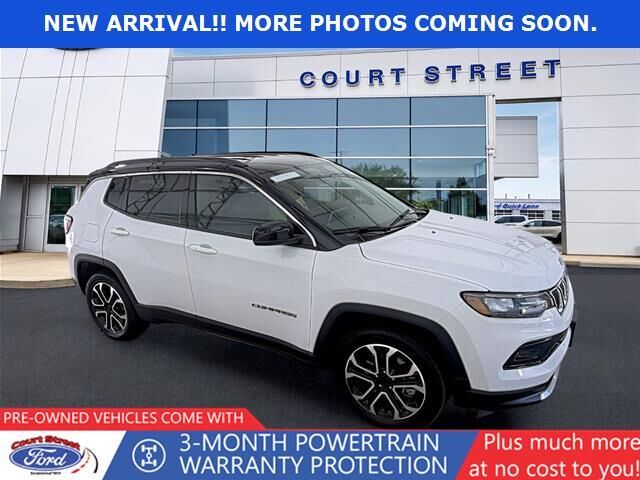 2023 Jeep Compass Limited — photo 1 of 13