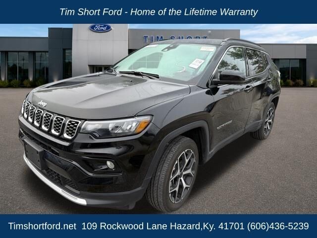 2025 Jeep Compass Limited — photo 1 of 17