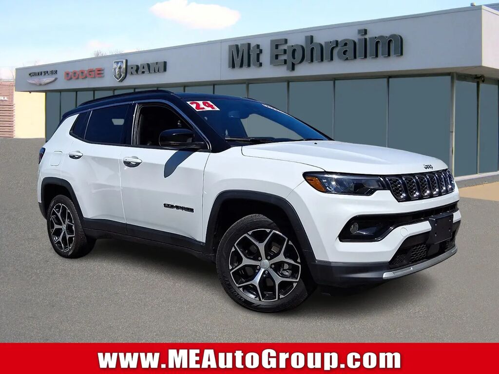 2024 Jeep Compass Limited — photo 1 of 13