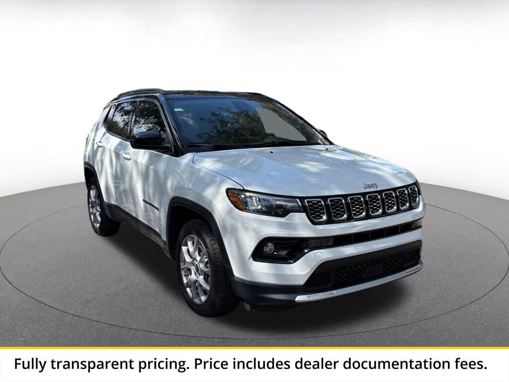 2025 Jeep Compass Limited — photo 1 of 13