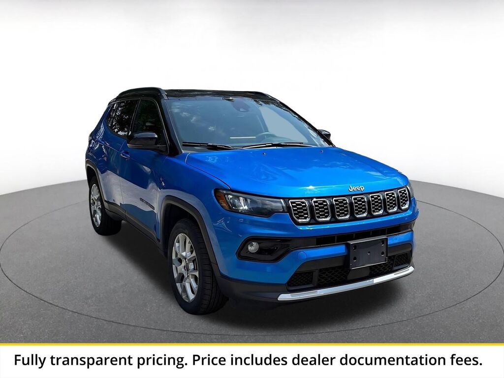 2025 Jeep Compass Limited — photo 1 of 13