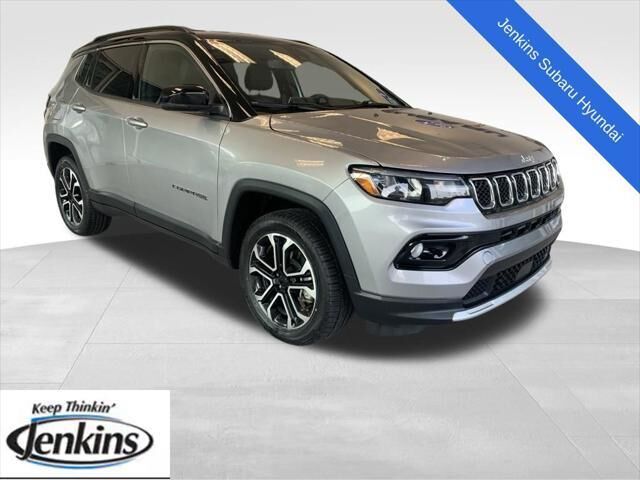 2023 Jeep Compass Limited — photo 1 of 13