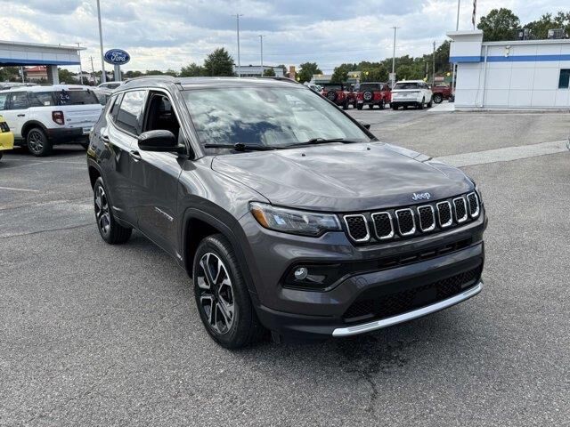 2023 Jeep Compass Limited — photo 1 of 27