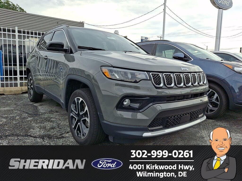 2023 Jeep Compass Limited — photo 1 of 6