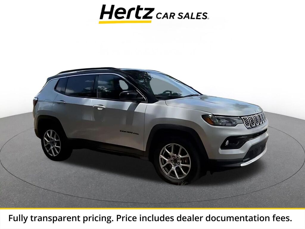 2025 Jeep Compass Limited — photo 1 of 13
