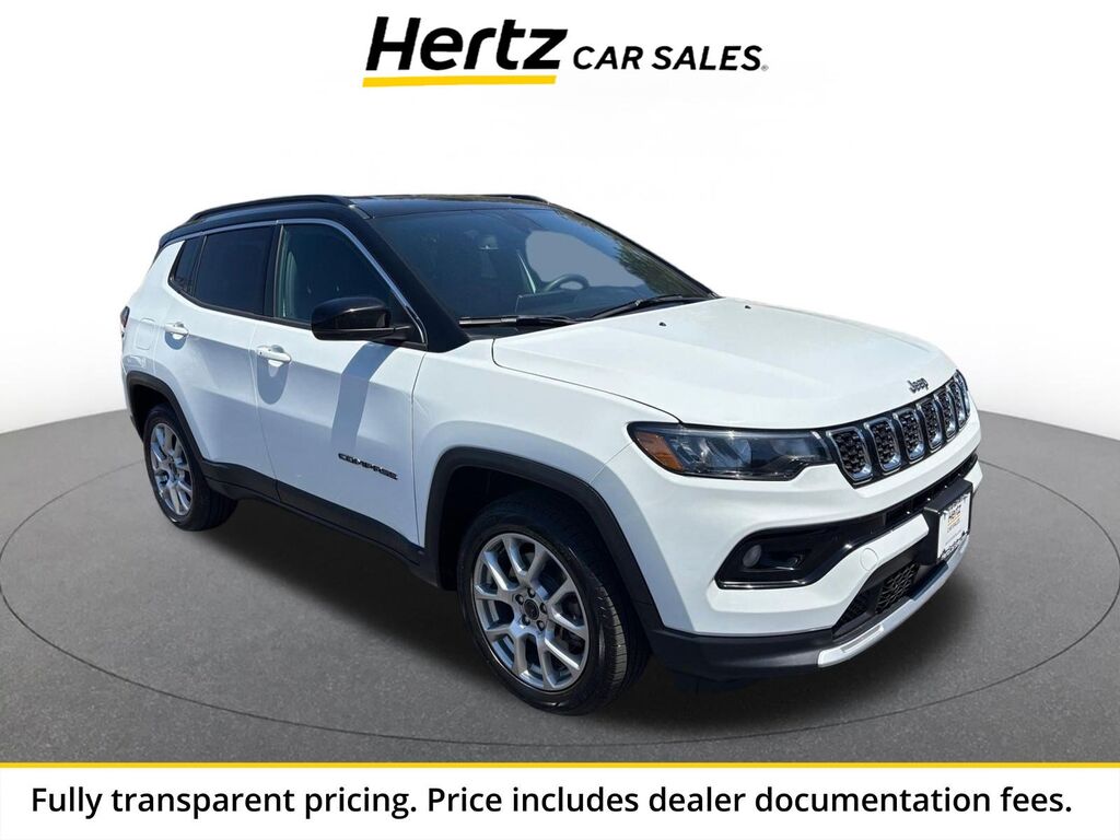 2025 Jeep Compass Limited — photo 1 of 15