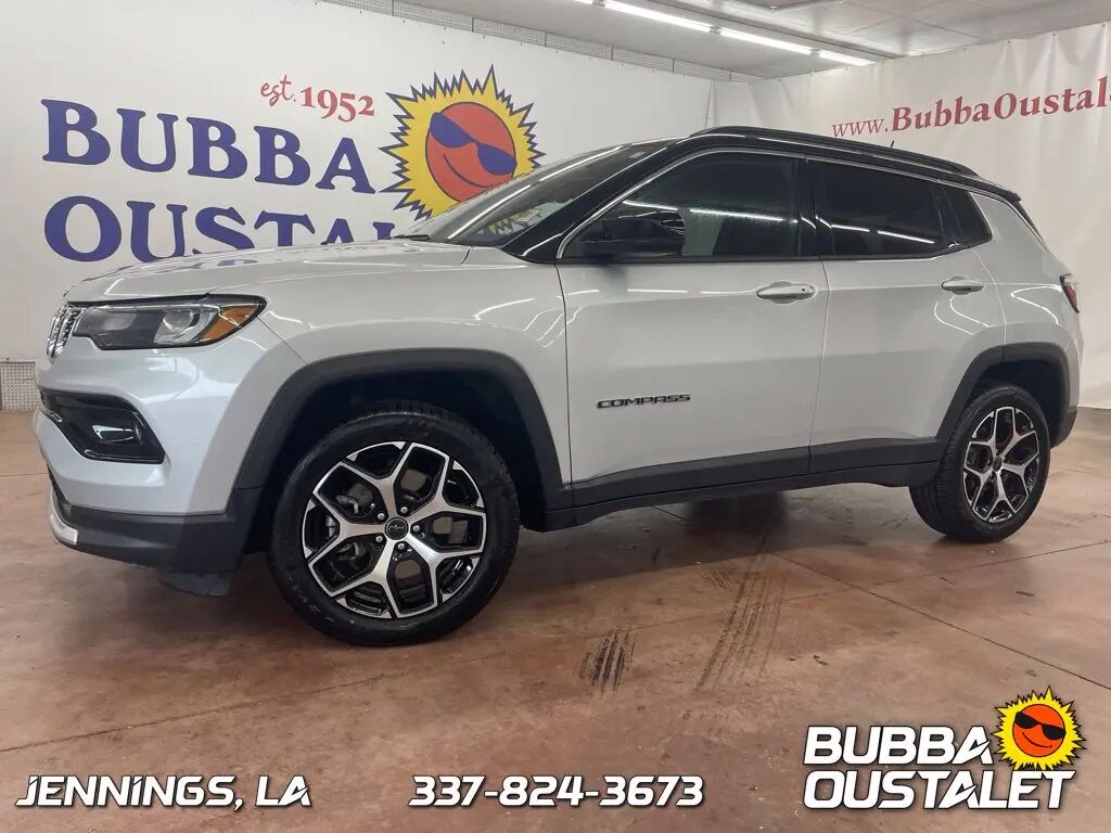 2025 Jeep Compass Limited — photo 1 of 13