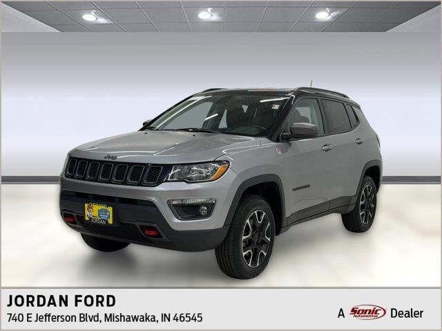 2020 Jeep Compass Trailhawk — photo 1 of 26