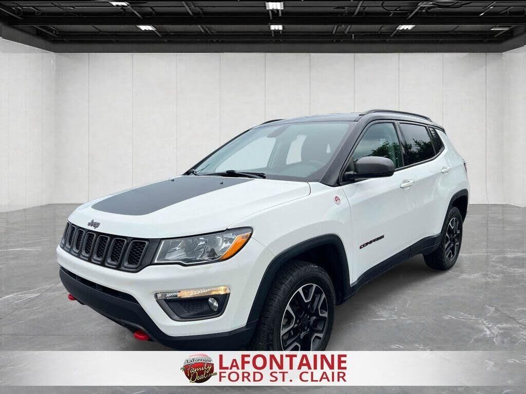 2020 Jeep Compass Trailhawk — photo 1 of 2