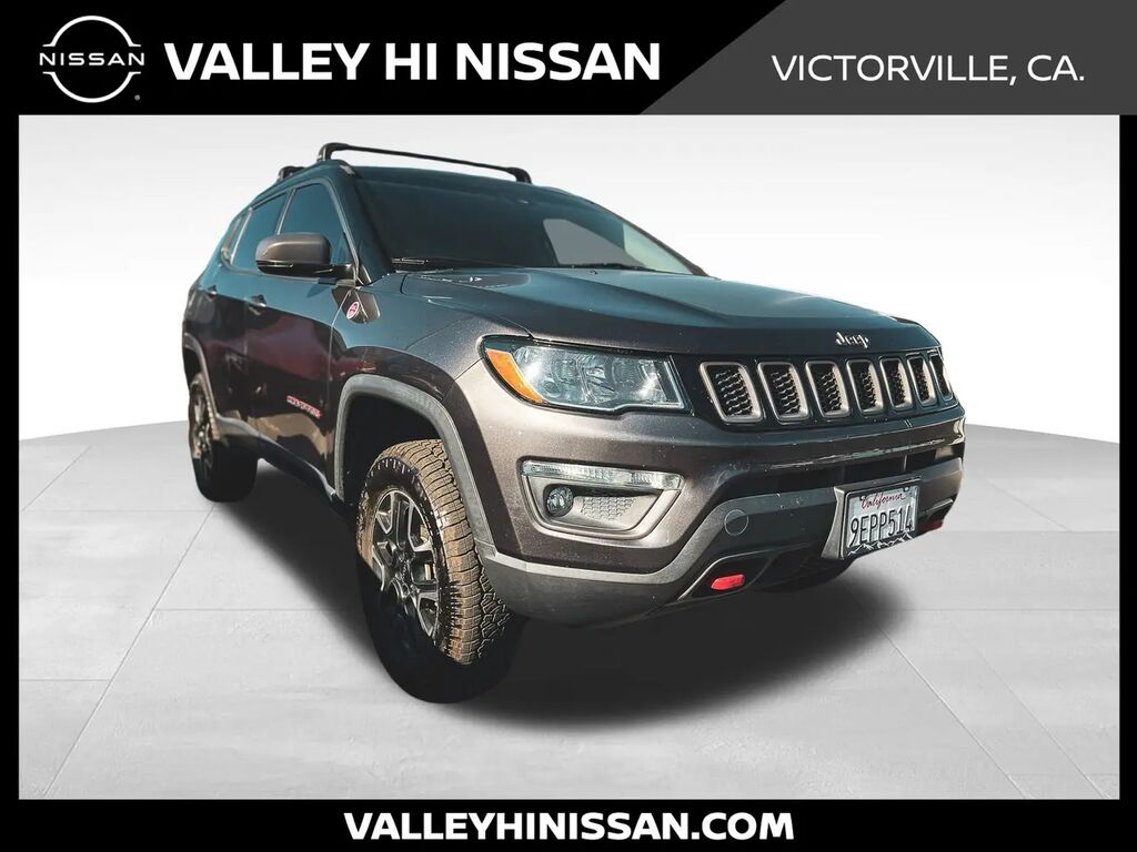 2021 Jeep Compass Trailhawk — photo 1 of 1