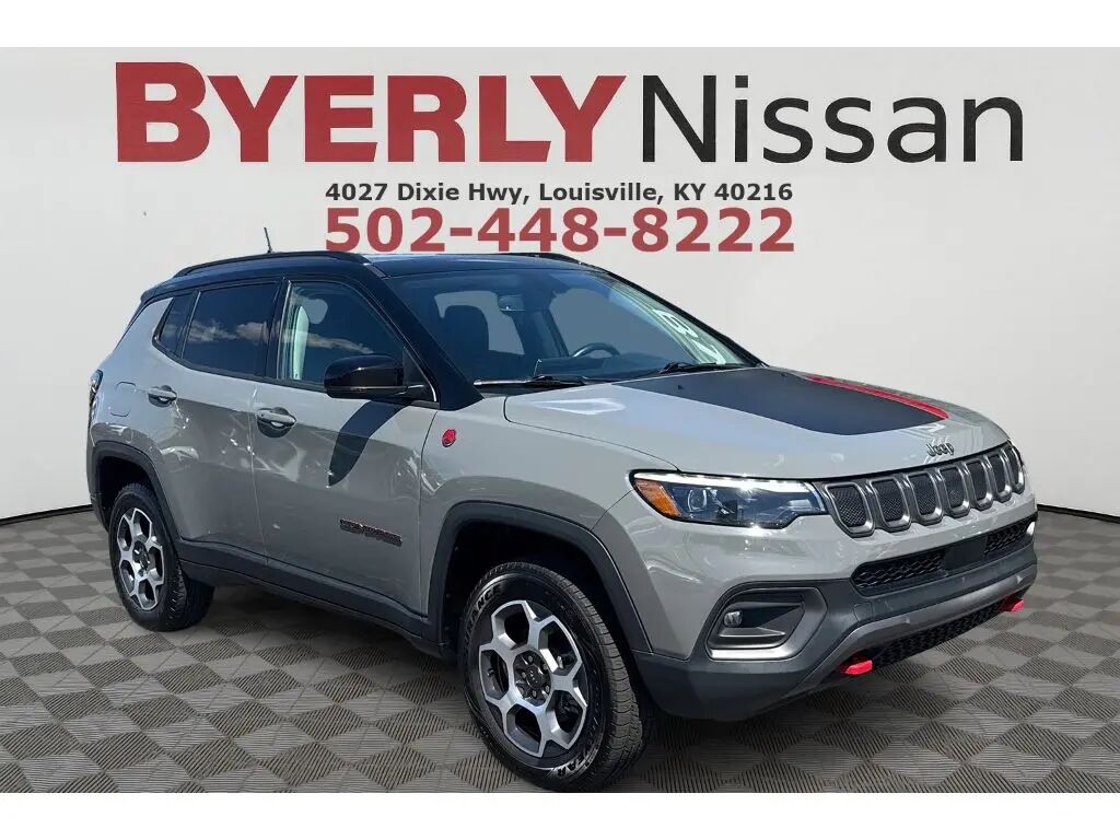 2022 Jeep Compass Trailhawk — photo 1 of 26