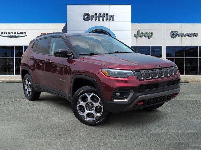 2022 Jeep Compass Trailhawk — photo 1 of 2