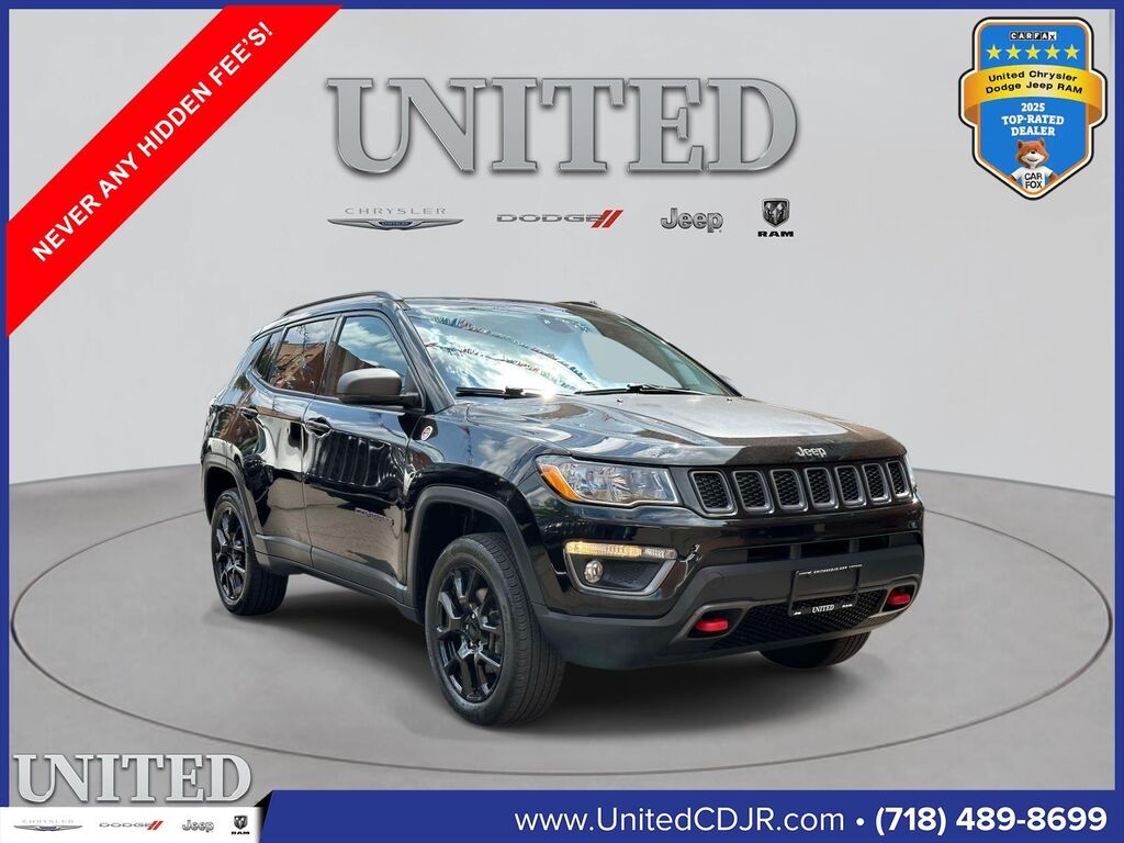 2018 Jeep Compass Trailhawk — photo 1 of 26