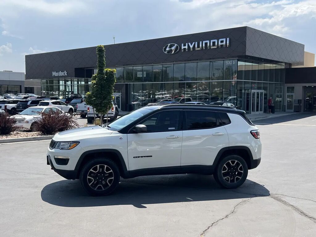 2019 Jeep Compass Trailhawk — photo 1 of 26