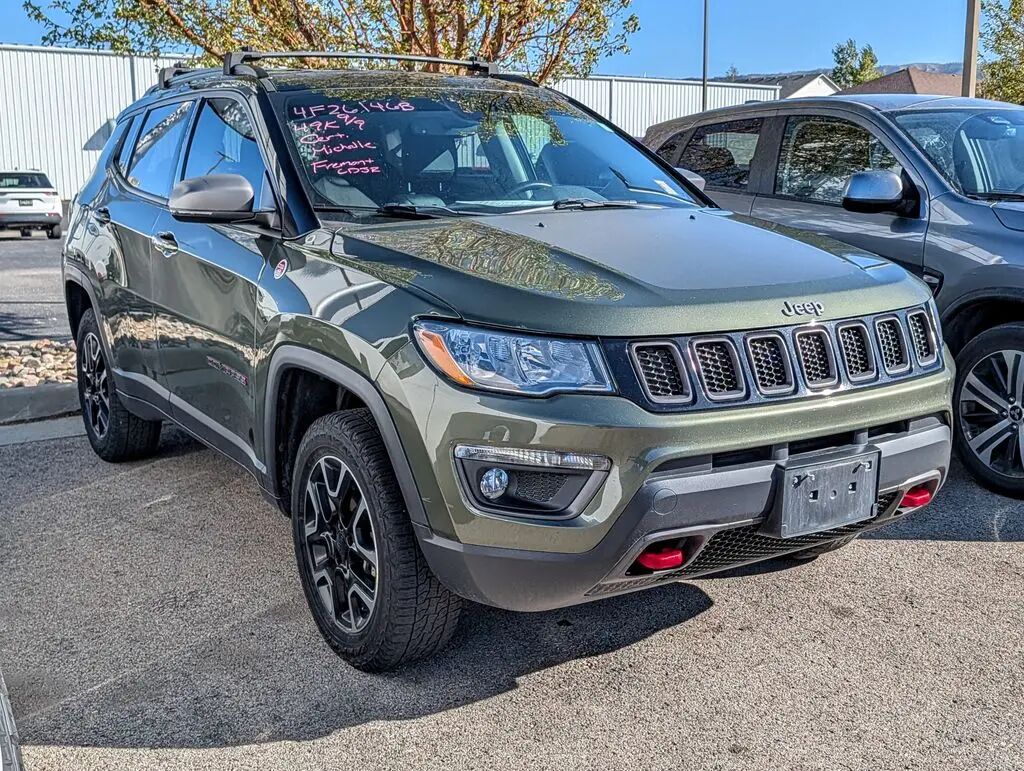2019 Jeep Compass Trailhawk — photo 1 of 3