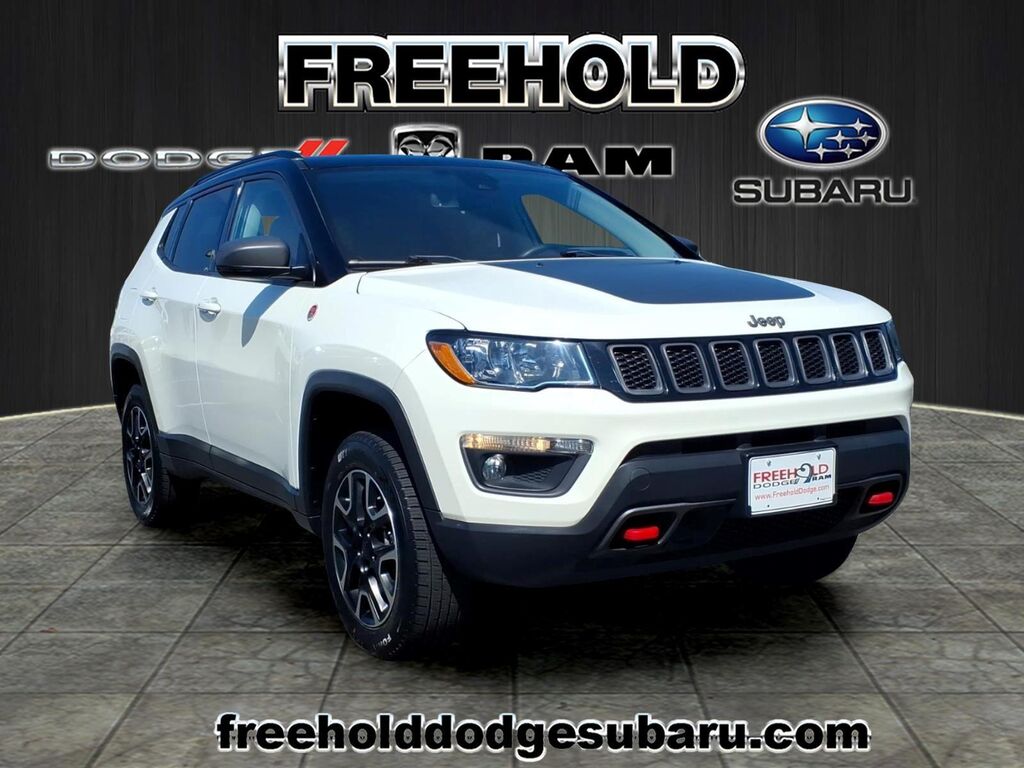 2021 Jeep Compass Trailhawk — photo 1 of 13