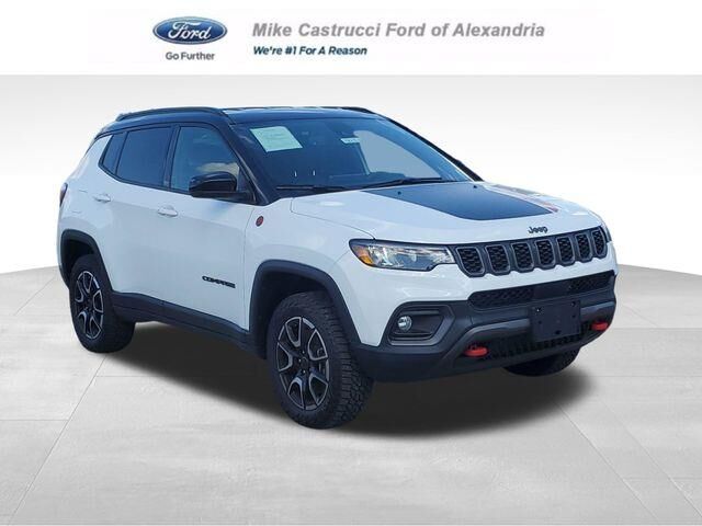 2025 Jeep Compass Trailhawk