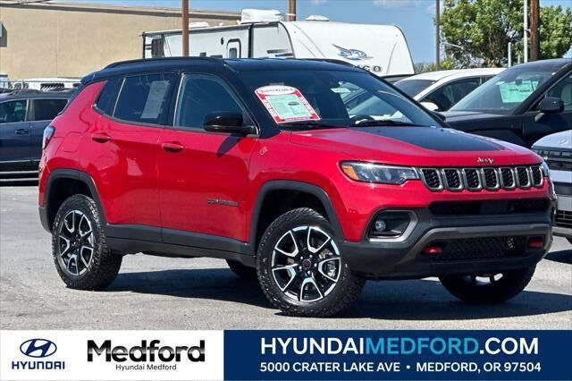 2025 Jeep Compass Trailhawk