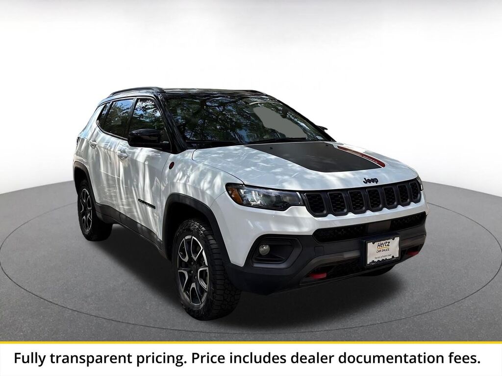 2025 Jeep Compass Trailhawk — photo 1 of 2